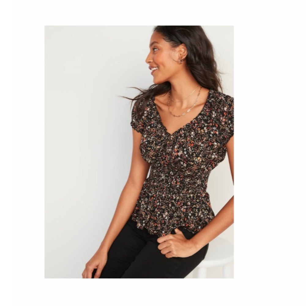 Old navy peplum size medium.